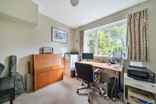 Hamm Court, WEYBRIDGE, KT13 photo 17