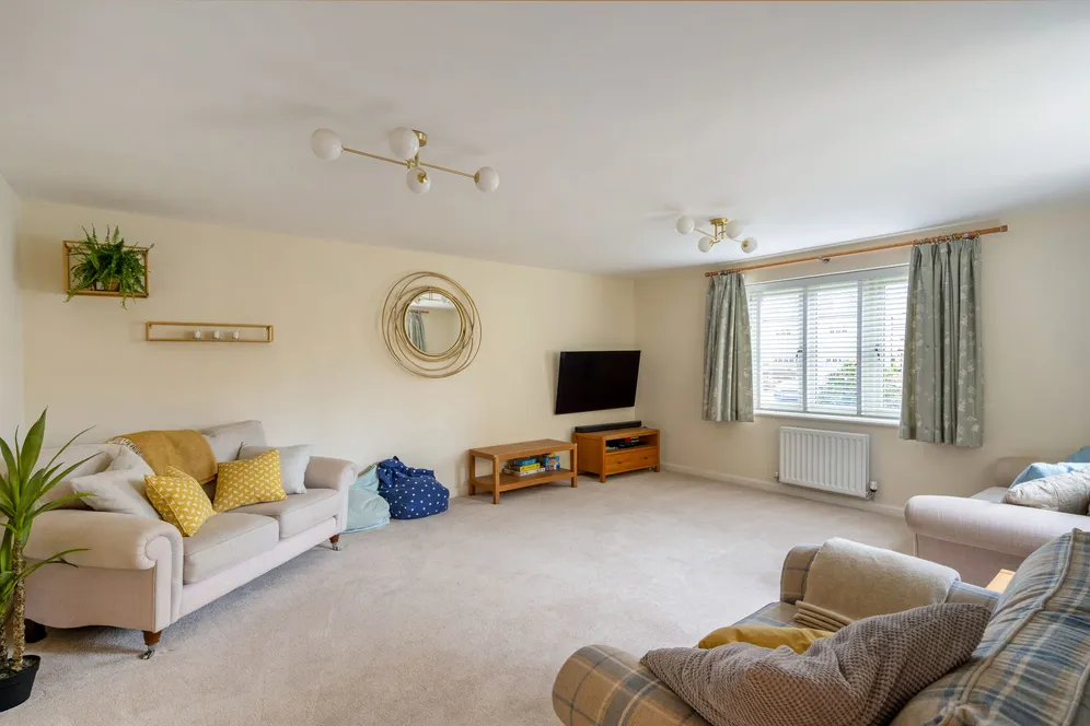 Trubshaw Way, Fairford, GL7 photo 3