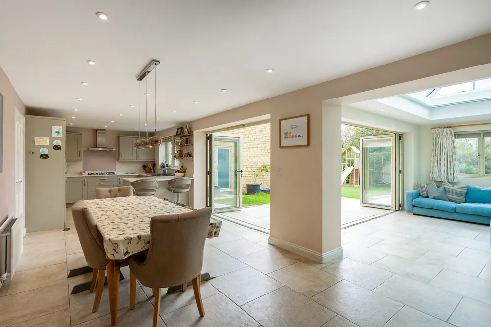 Trubshaw Way, Fairford, GL7 photo 4