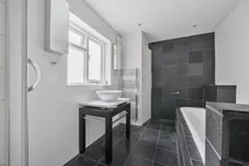 Blenheim Place, Brighton, BN1 photo 11