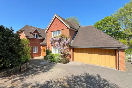 Boundstone Road, Farnham, GU10