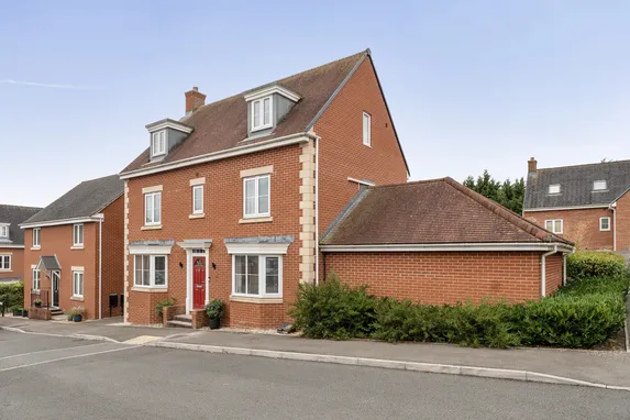 Renard Rise, Stonehouse, GL10