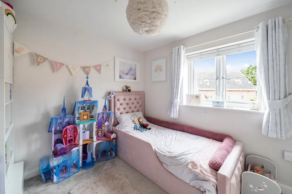 Renard Rise, Stonehouse, GL10 photo 10