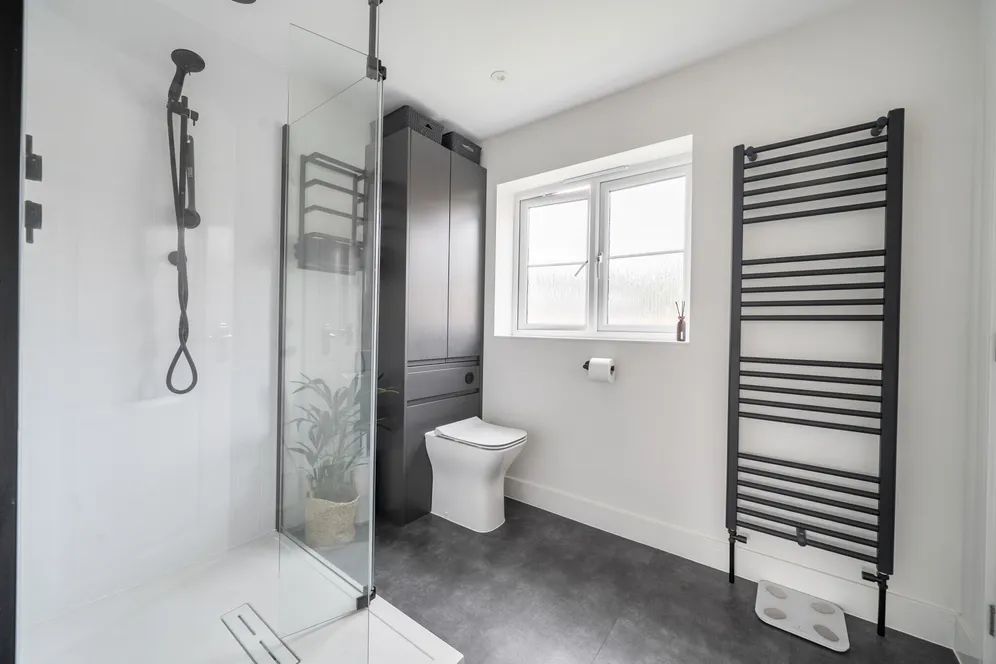 Renard Rise, Stonehouse, GL10 photo 14