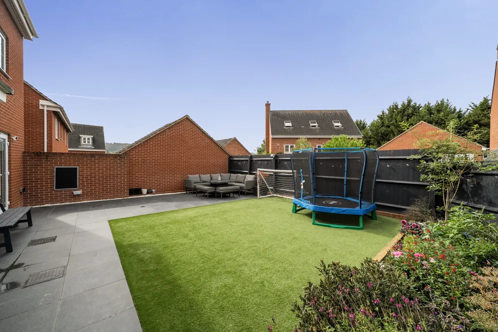 Renard Rise, Stonehouse, GL10 photo 19