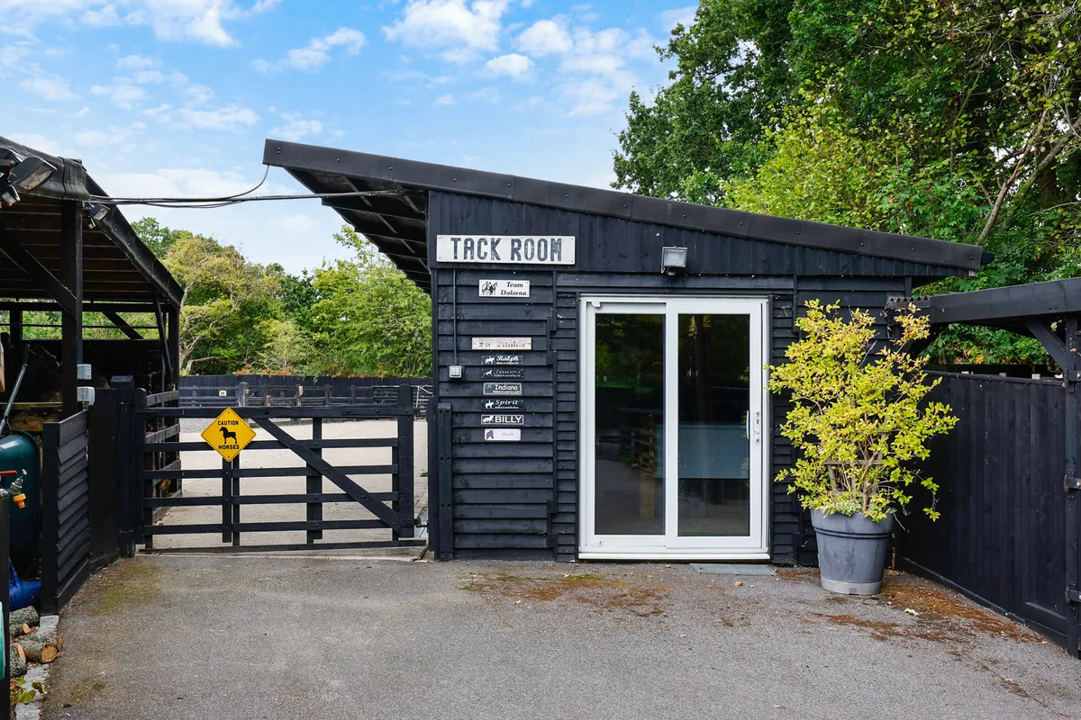 Broadbridge Lane, Smallfield, Horley, Surrey, RH6