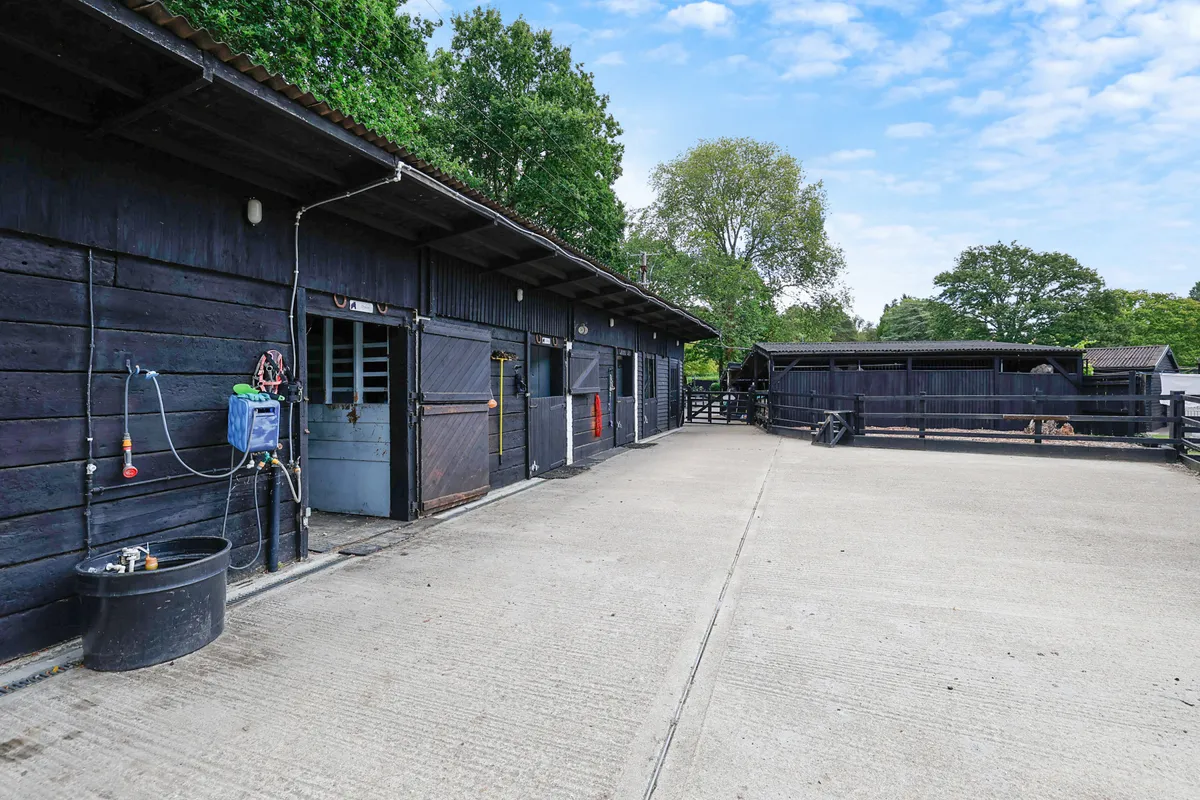 Broadbridge Lane, Smallfield, Horley, Surrey, RH6