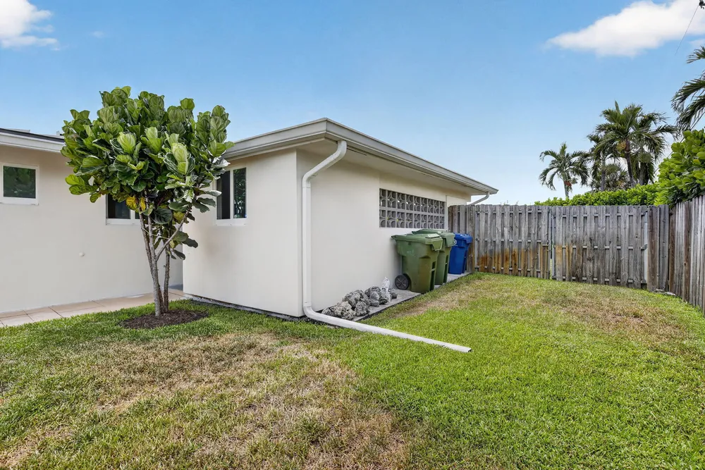 1608 NE 14th Terrace, Fort Lauderdale, FL 33304