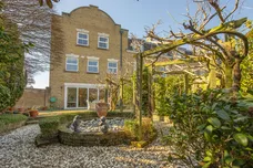 Clearwater Place, Surbiton, KT6 photo 17
