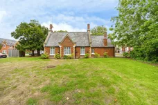 Hedges Way, Aylesbury