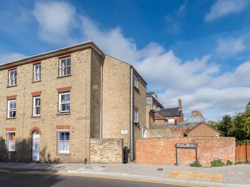 Mill Road, Salisbury, Wiltshirephoto