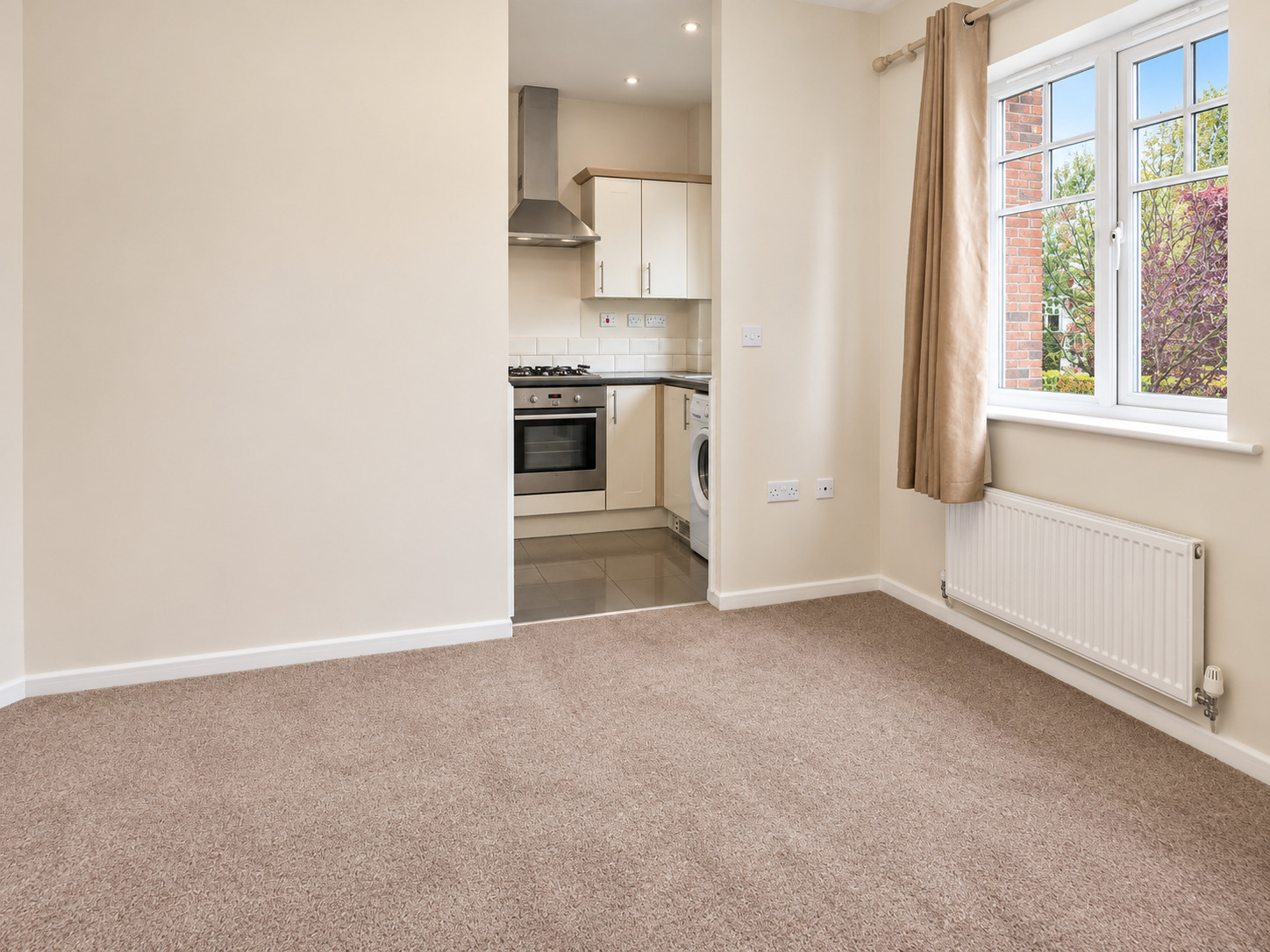 Caroline Court, Burton-On-Trent Image 7