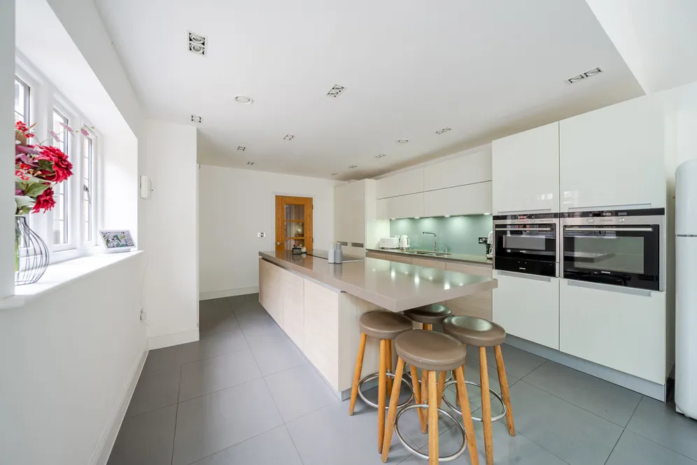 Bowers Way, Harpenden, AL5 photo 9