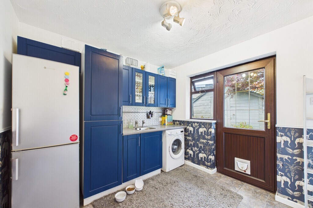 Sycamore Close, Loddon, Norwich Image 8