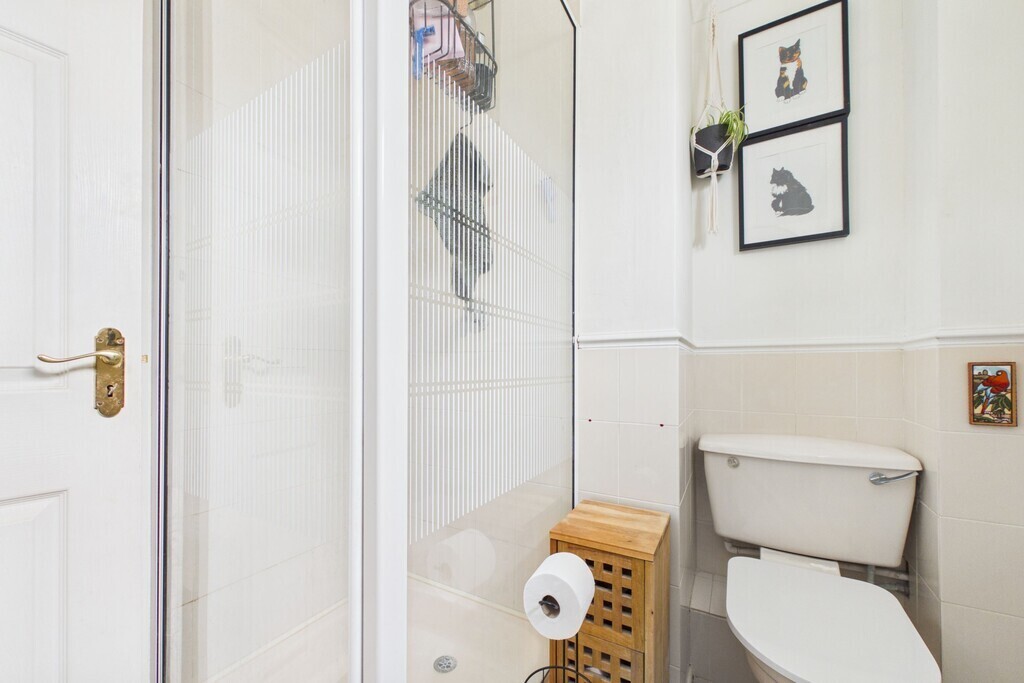 Sycamore Close, Loddon, Norwich Image 11