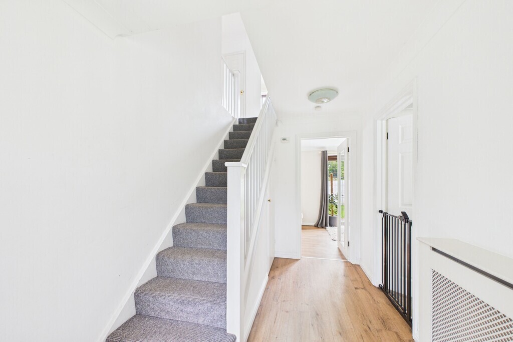 Sycamore Close, Loddon, Norwich Image 14