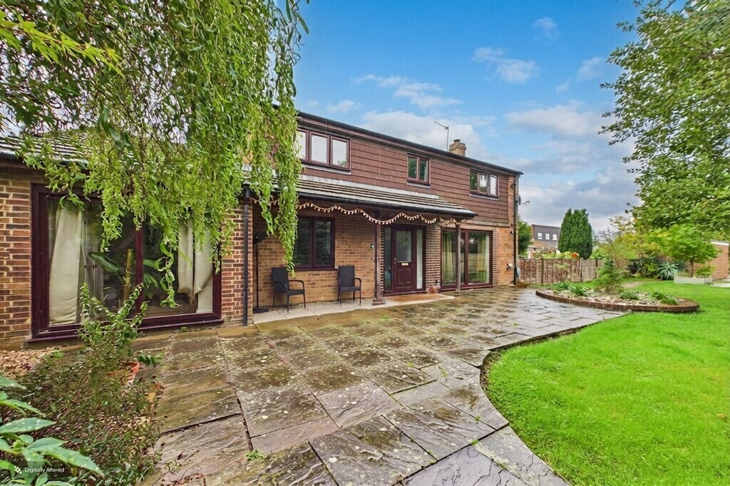 Sycamore Close, Loddon, Norwich Image 20