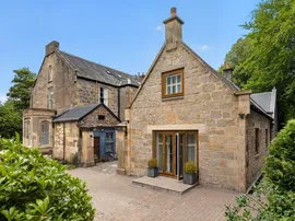 Linnpark Gardens, Johnstone photo
