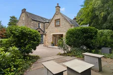 Linnpark Gardens, Johnstone