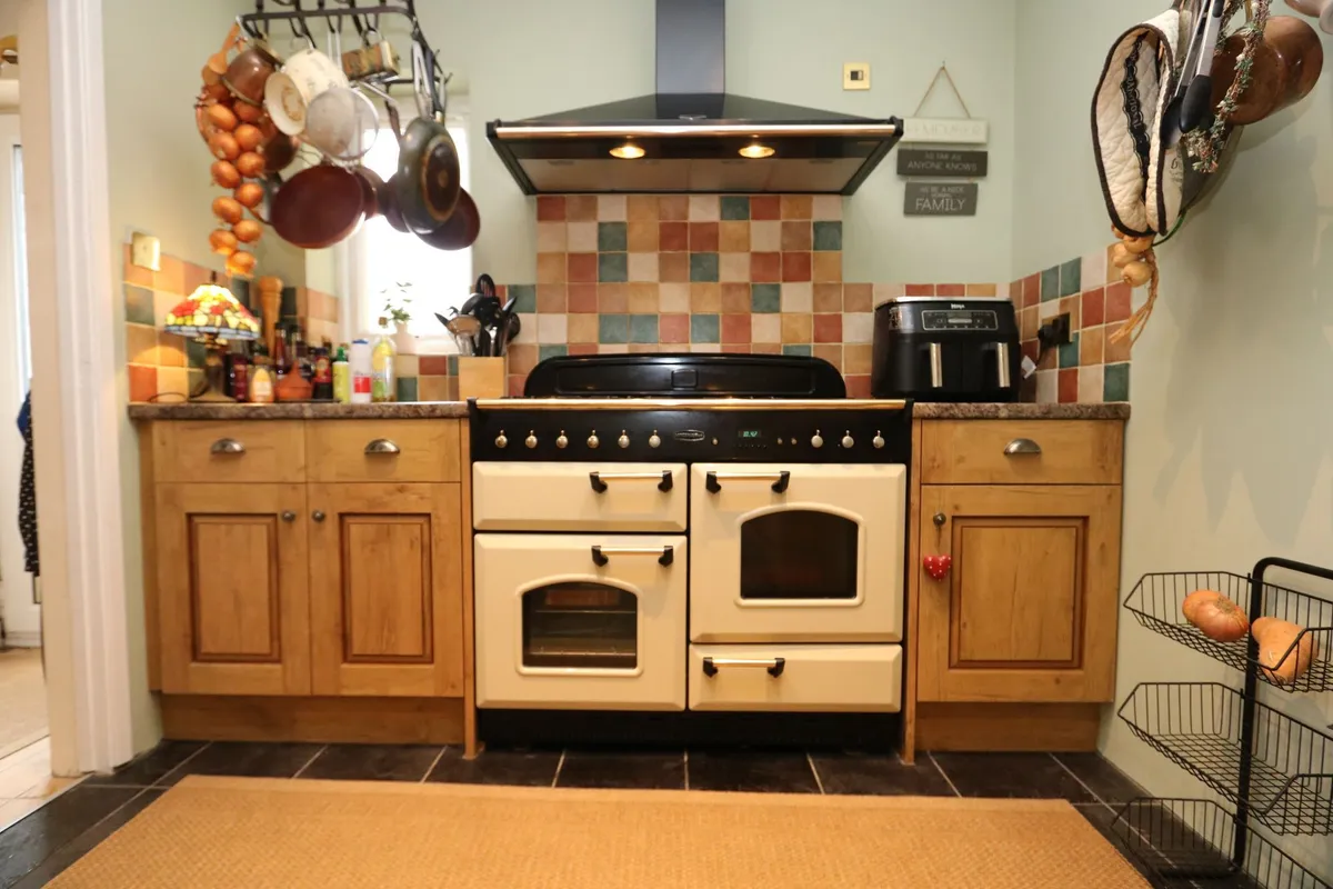 Adenfield Way, Rhoose, CF62