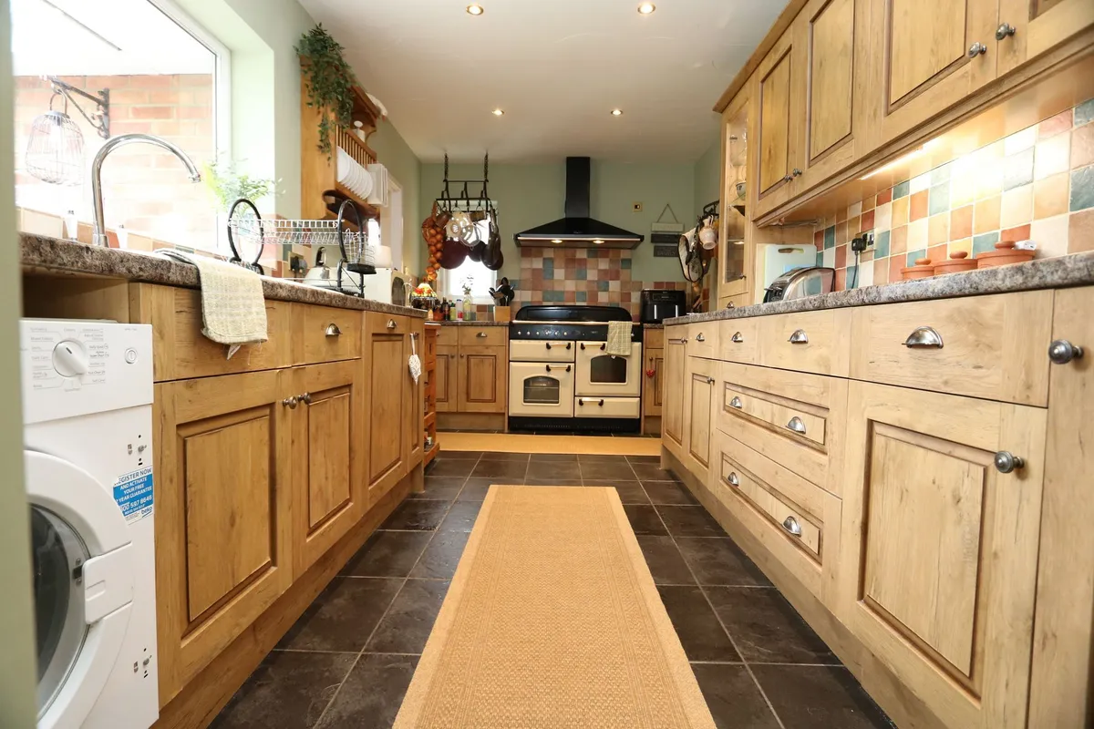 Adenfield Way, Rhoose, CF62