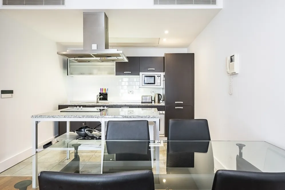 Praed Street Paddington W2 photo 4