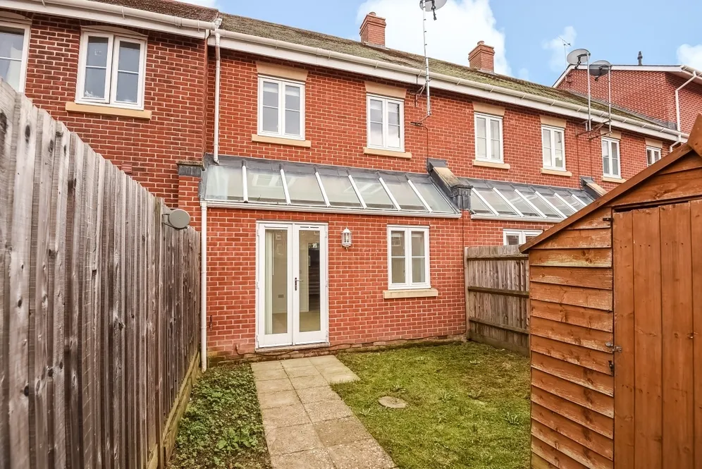 Winton Close, Winchester SO22 photo 4