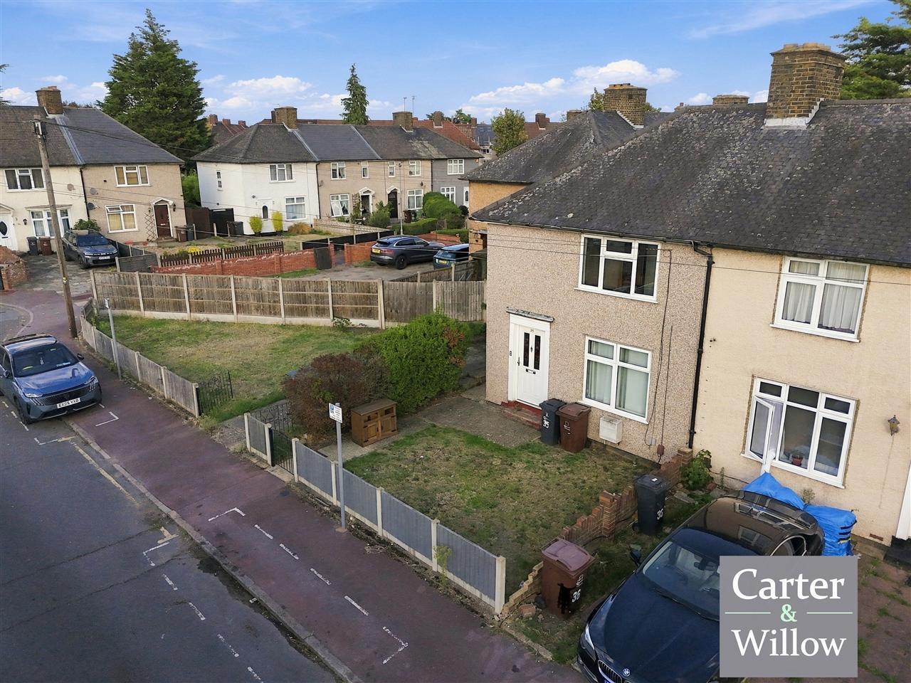Rothwell Gardens, Dagenham, Essex Image 1