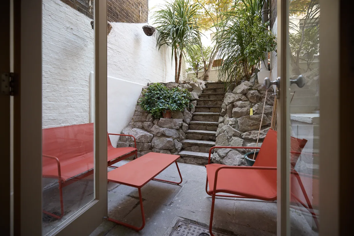 Hatherley Grove, London, W2 photo 6