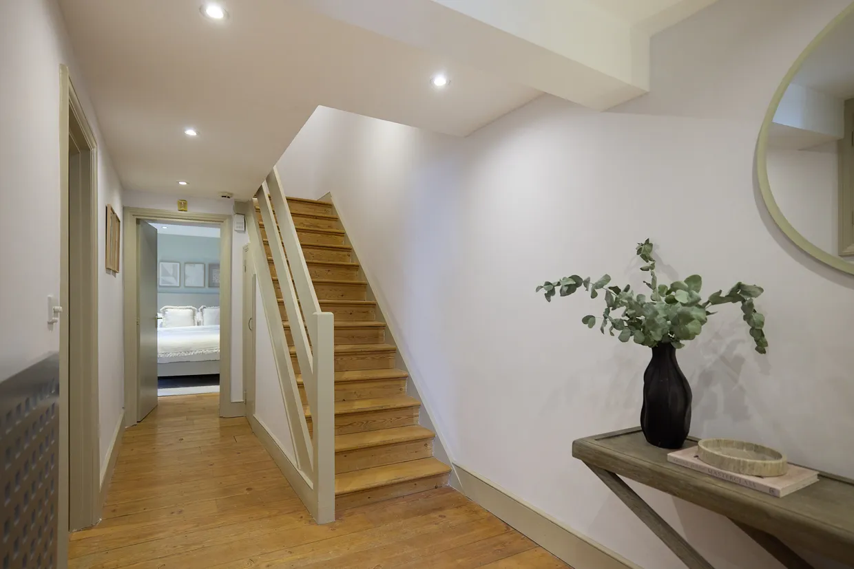 Hatherley Grove, London, W2 photo 9