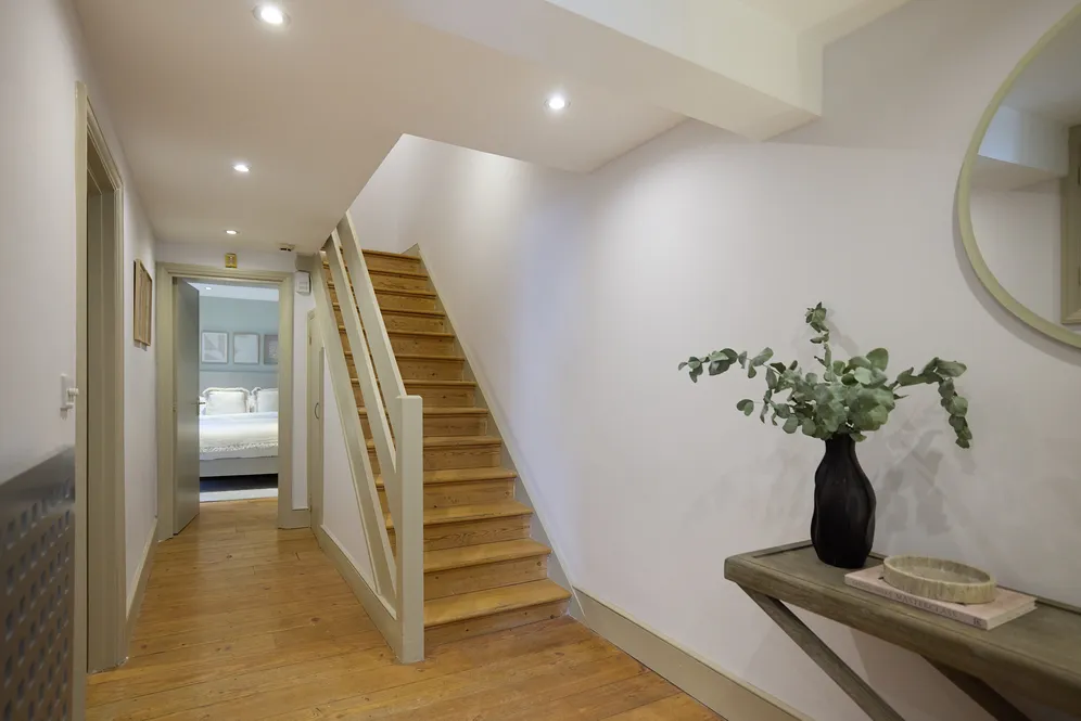Hatherley Grove, London, W2 photo 9