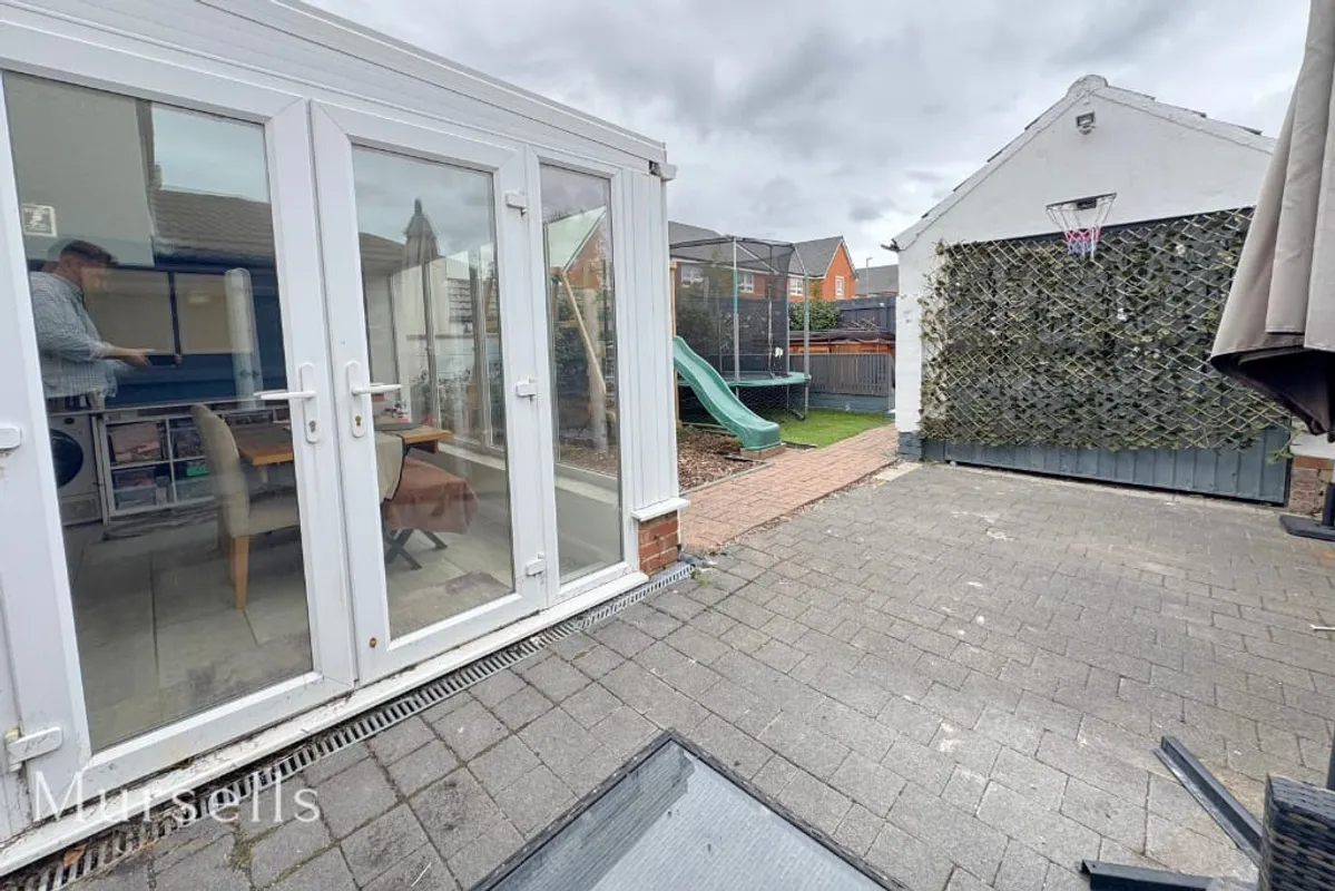 Samson Road, Poole, BH15