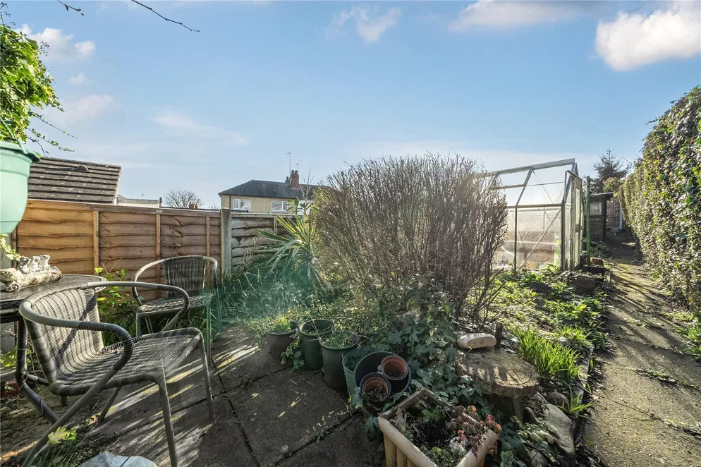 Property carousel item 11
