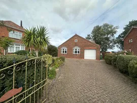 Howden Road, Eastrington, Goole photo