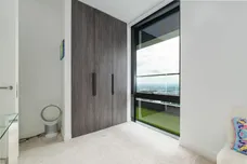 Wards Place, London, E14 photo 17