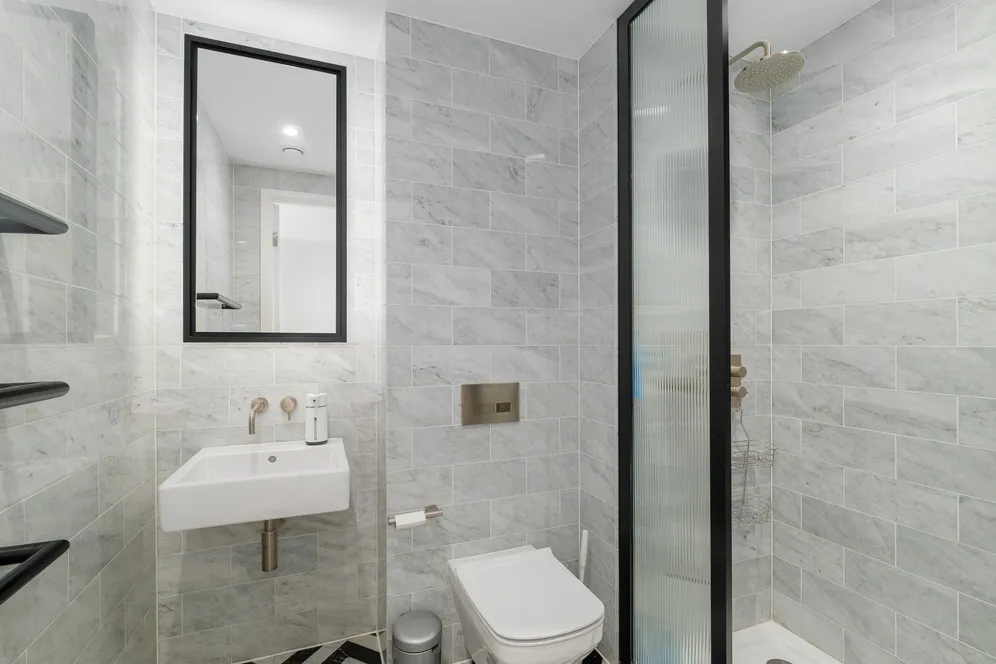 Wards Place, London, E14 photo 18