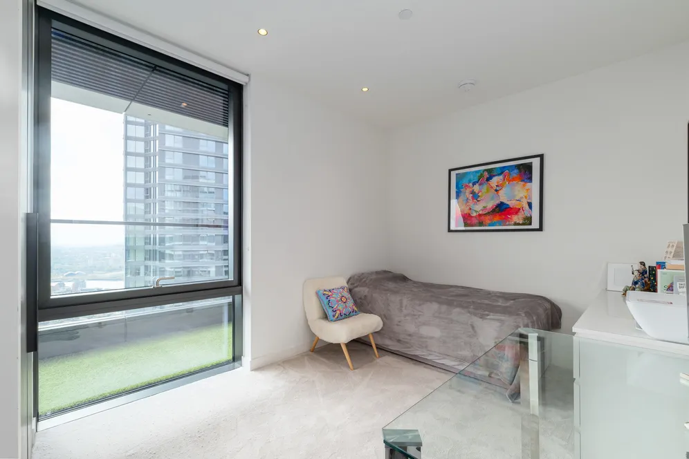 Wards Place, London, E14 photo 19