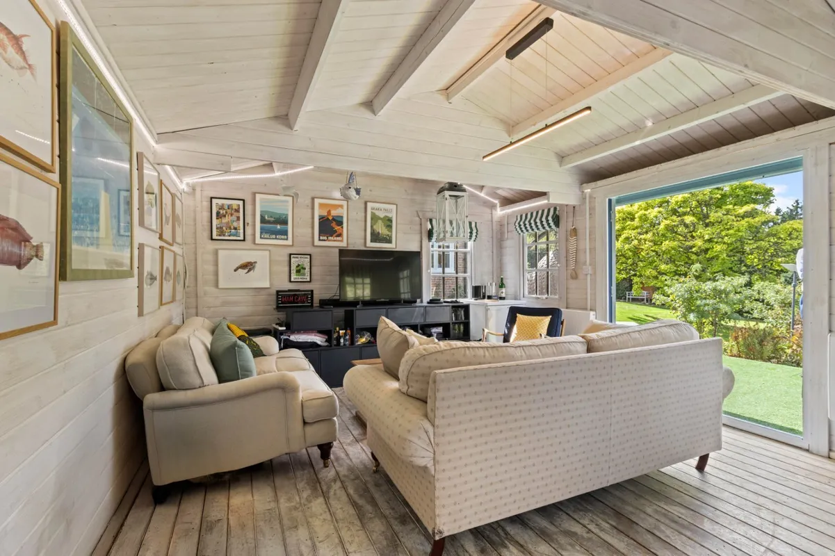 Snatts Road, Uckfield, East Sussex, TN22