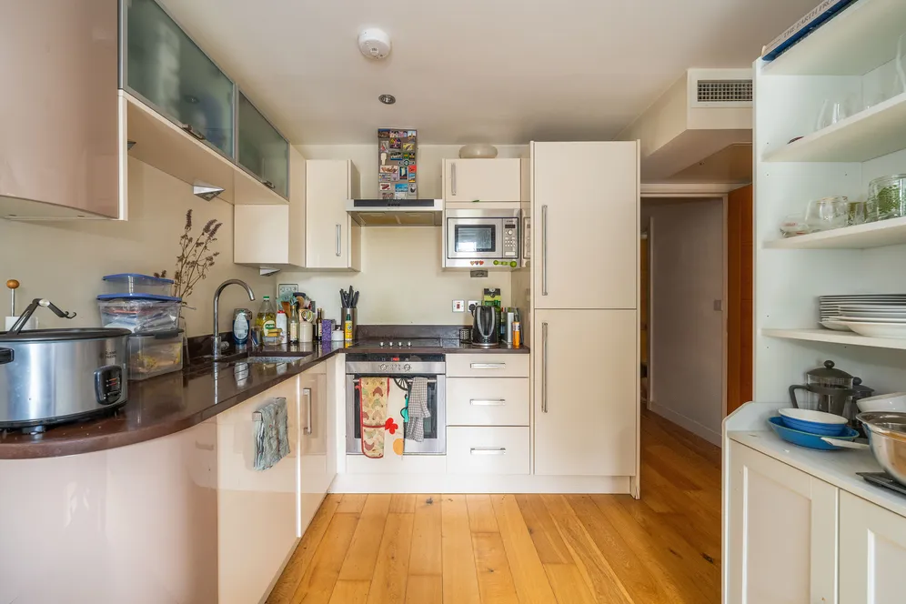 Upper Richmond Road, London, SW15 photo 3