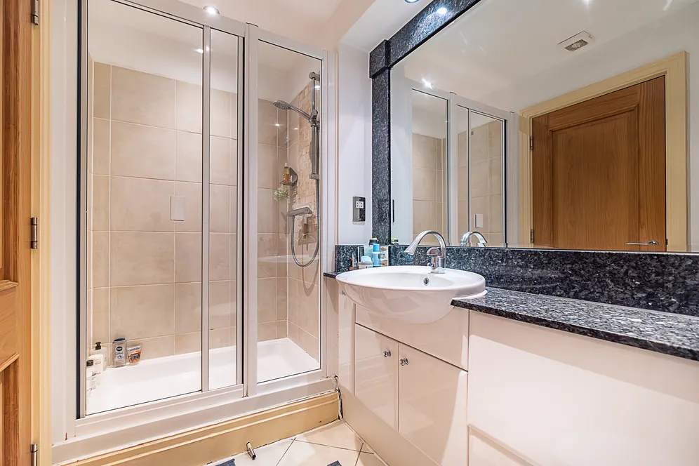 Imperial Wharf, London, SW6 photo 11