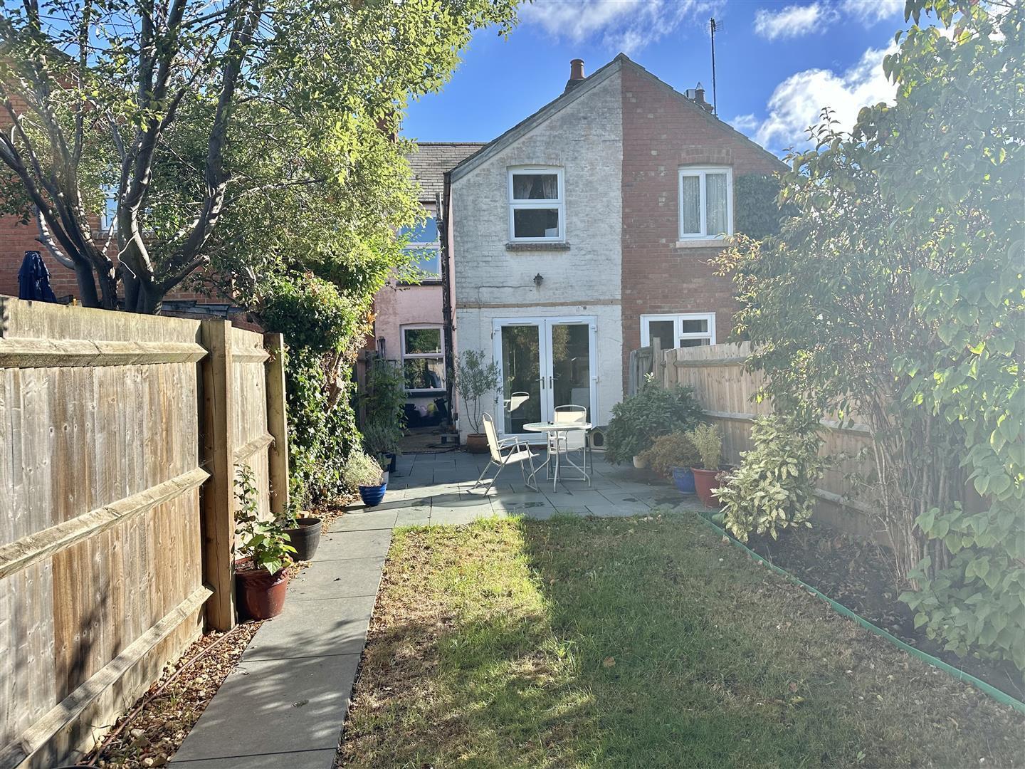 Park Avenue, Newport Pagnell Image 14