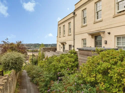 Hope Place, Bathphoto