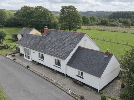 Saron, Llandysul, SA44