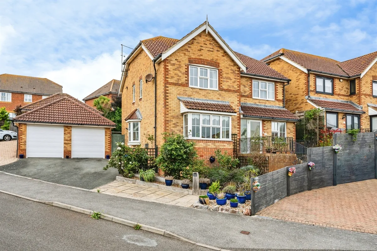 Court Farm Road, Newhaven