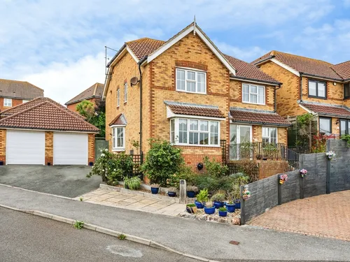 Court Farm Road, Newhavenphoto