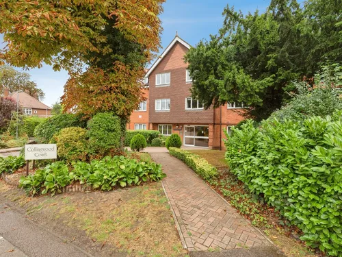 Collingwood Court, Roystonphoto