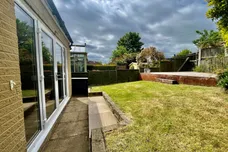 Moor Lane, Guiseley, LEEDS