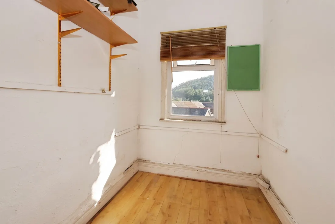 Property photo 25