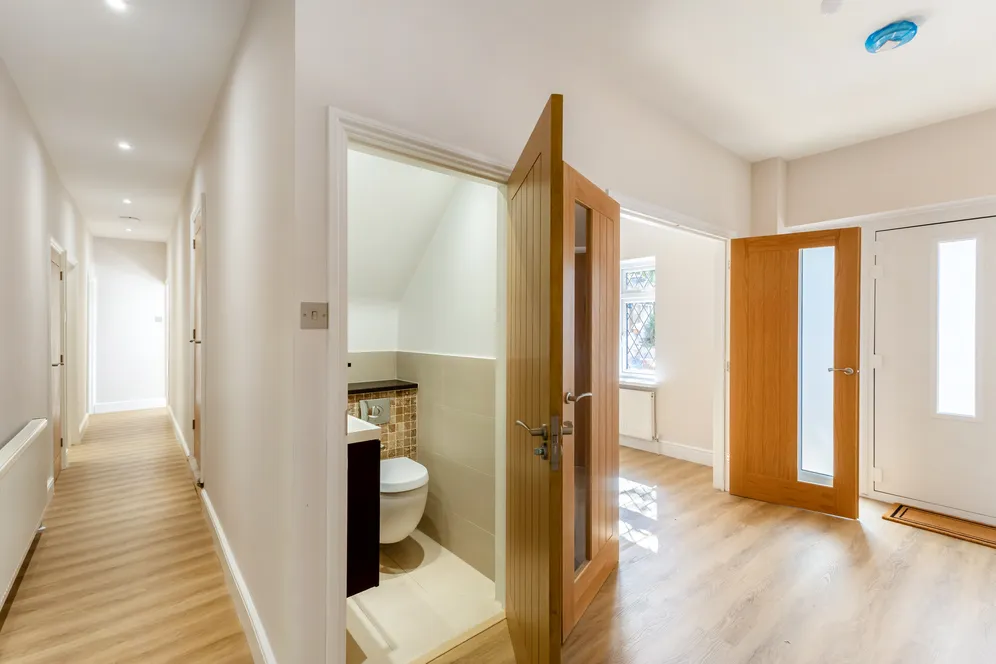 Fallowfield, Stanmore, HA7 photo 11
