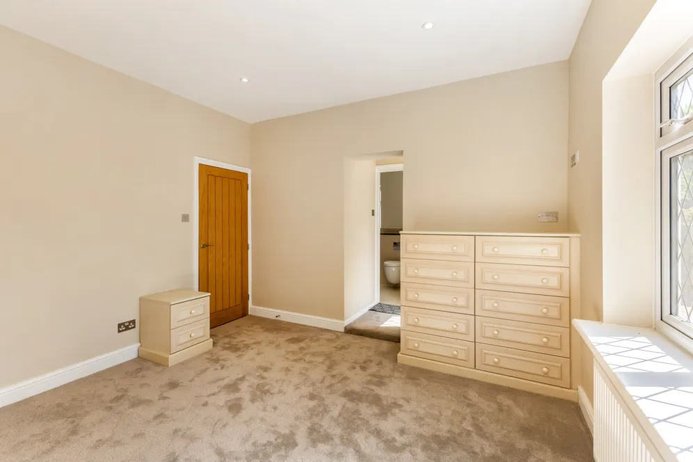 Fallowfield, Stanmore, HA7 photo 13